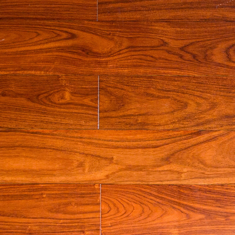 Walnut Dark Chocolate Wire - disikat Klik Lantai Kayu Pepejal